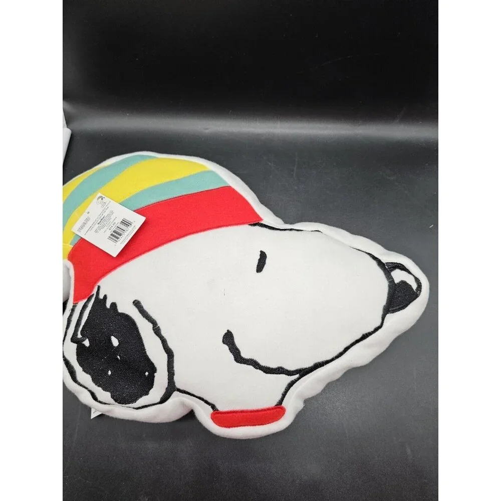 Peanuts Snoopy Dog In Winter Hat Christmas Toss Accent Pillow Pair NWT Dan Dee
